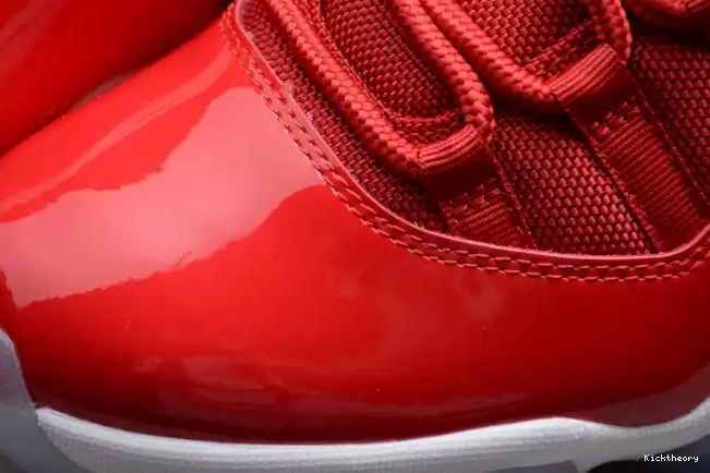 Kicktheory 378037-623 RetroGym Red Air 11 Jordan 0605